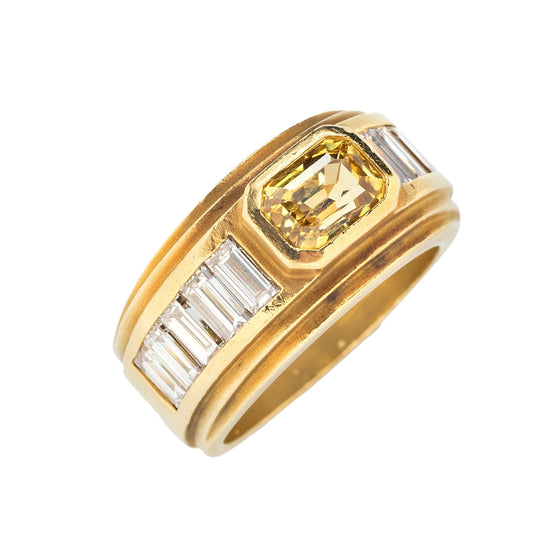 Kieselstein-Cord Sapphire & Diamond Ring