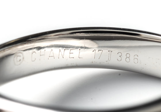 Chanel Fine Jewelry 18k White Gold and Diamond Comète Ring